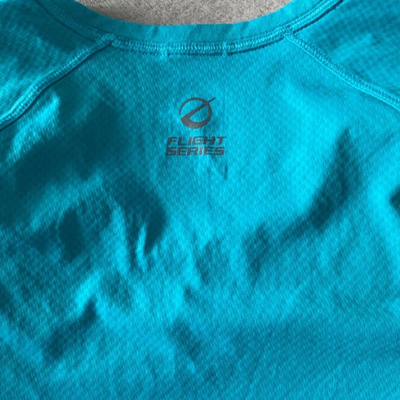 The North Face women’s flashdry flight series T-shirt M - Picture 3 of 4